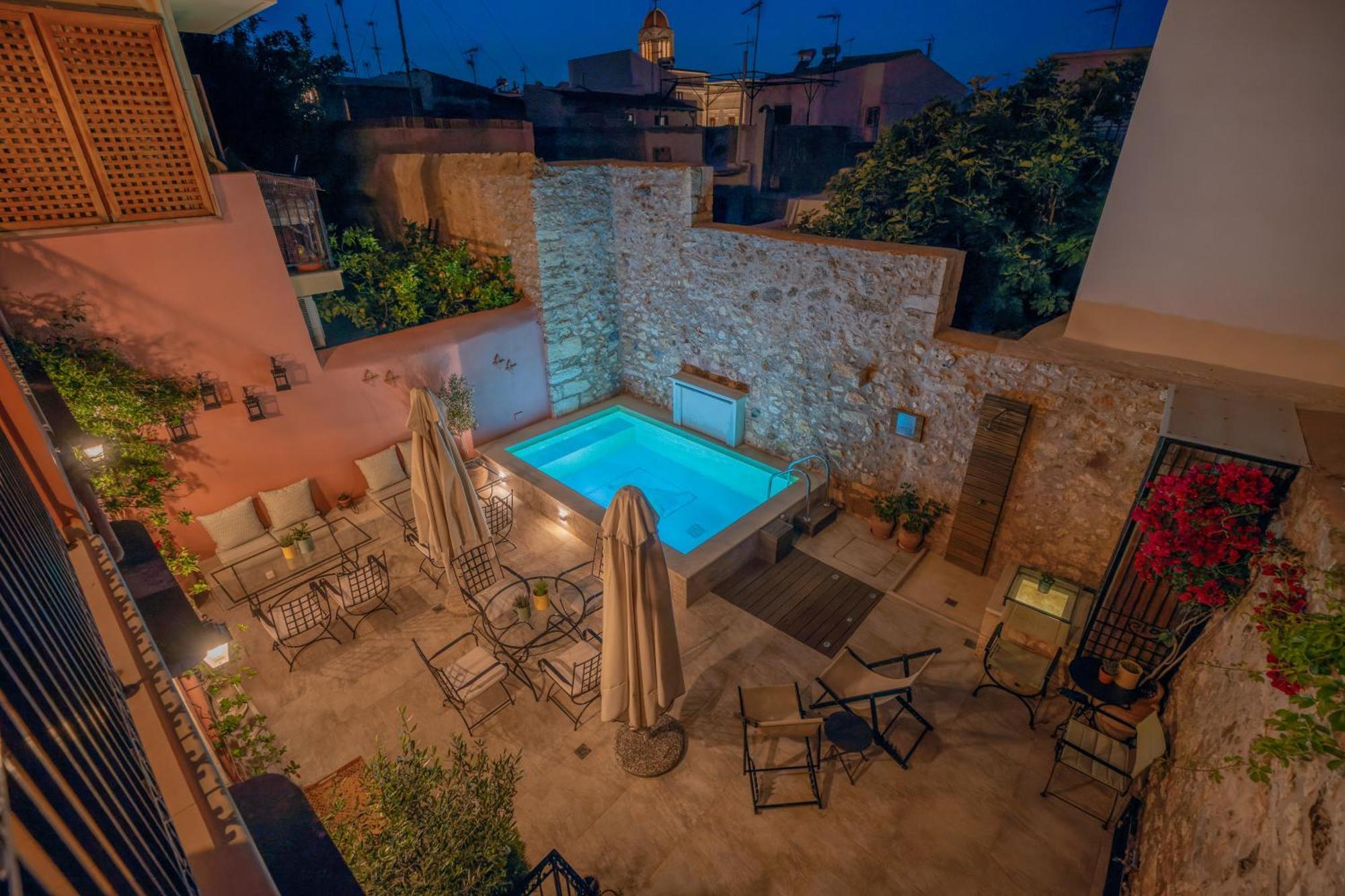 Phaedra Suites (Adults Only) 레팀노 외부 사진